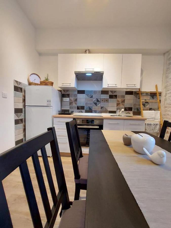 Central Palace Apartment Шибеник Екстер'єр фото