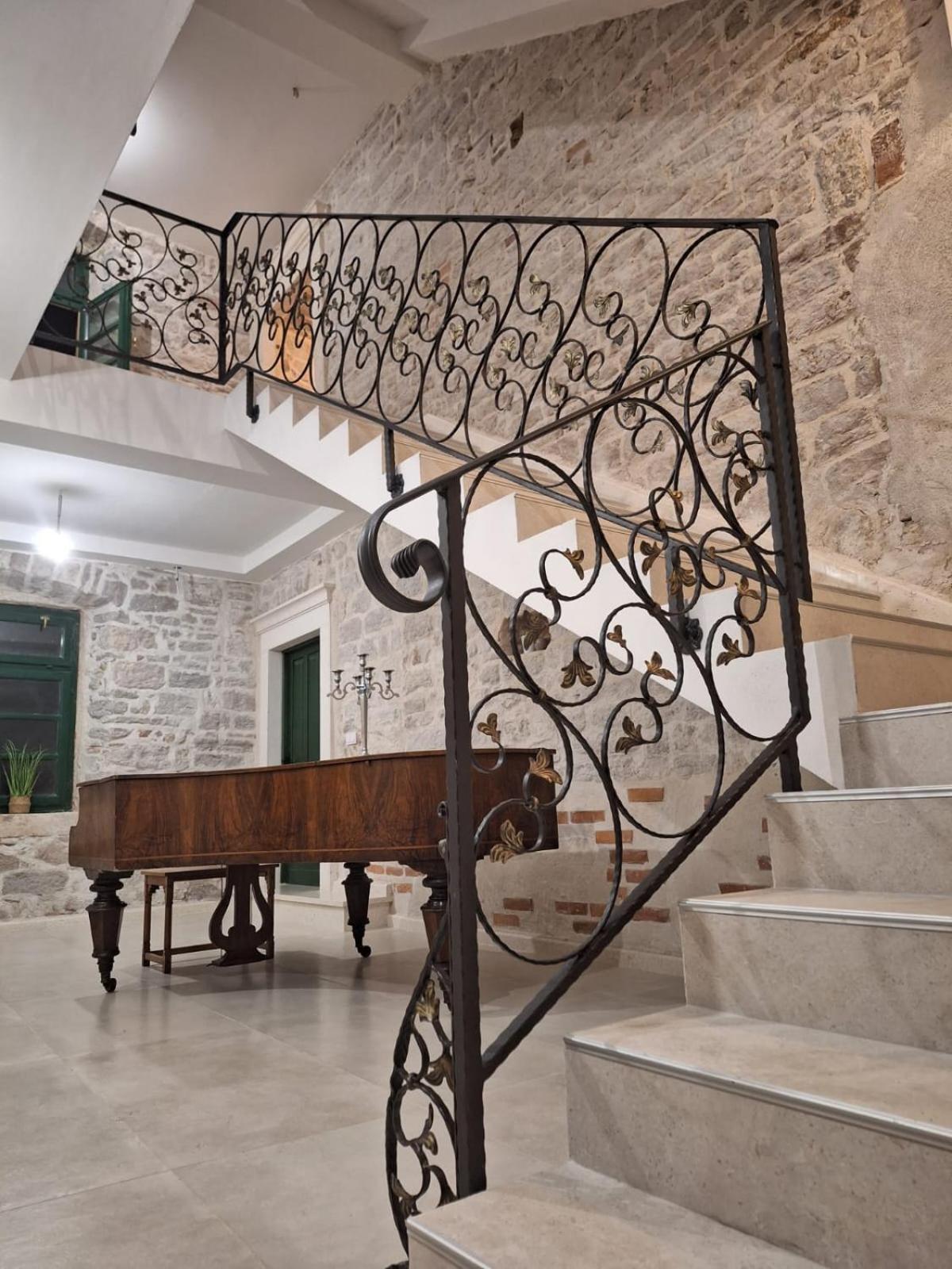 Central Palace Apartment Шибеник Екстер'єр фото